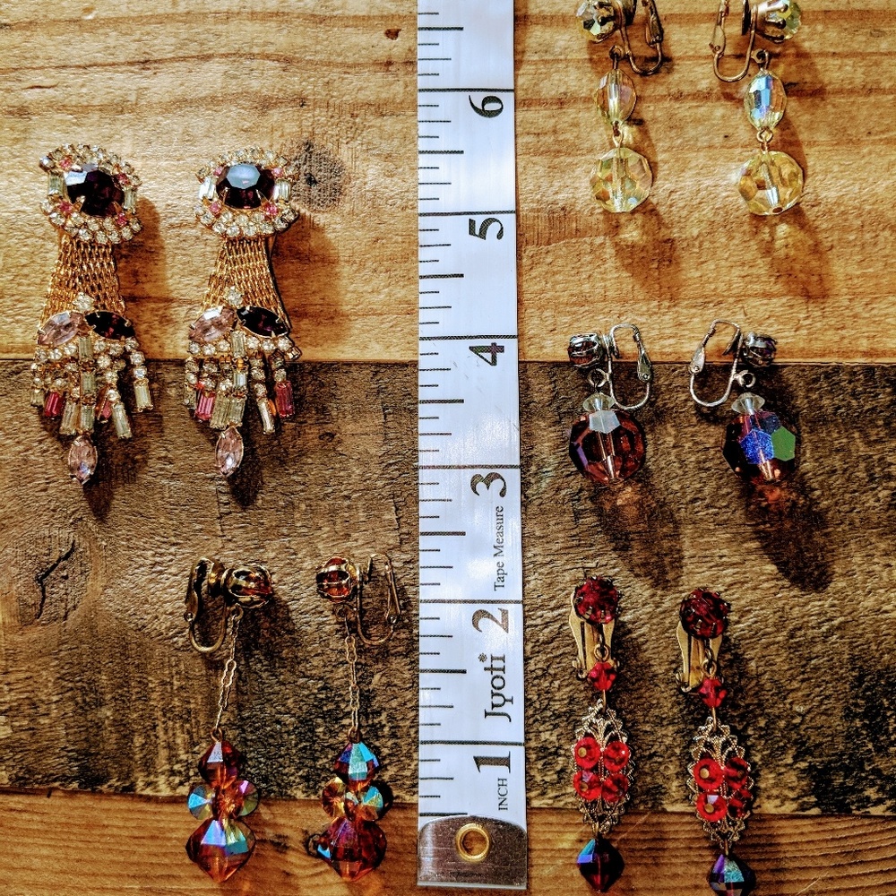Lot of 5 pairs of vintage clip on earrings